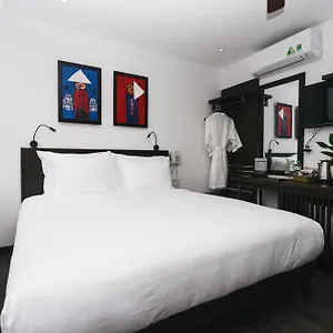 Le Petit Villa